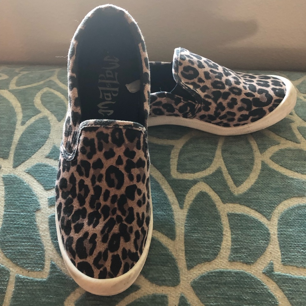 Leopard sneakers